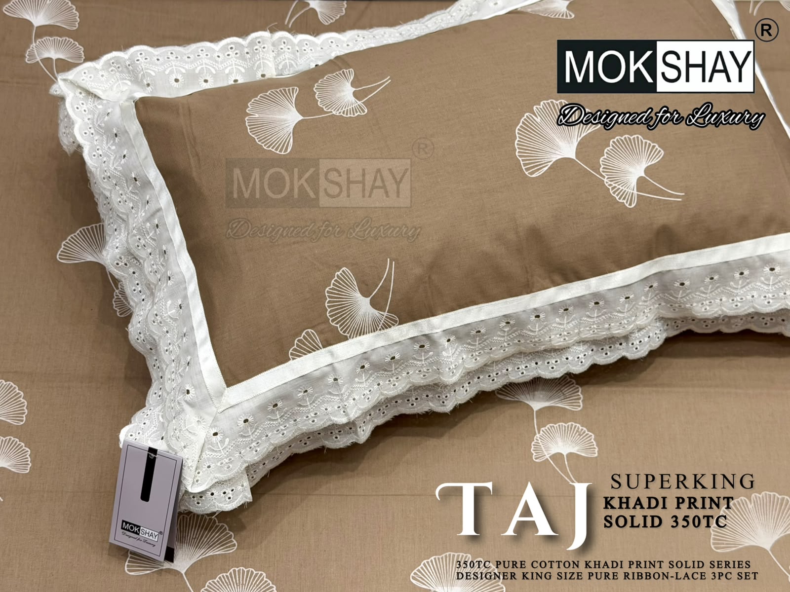 Taj Super King — the pillow covers, borders and packing shown close up.