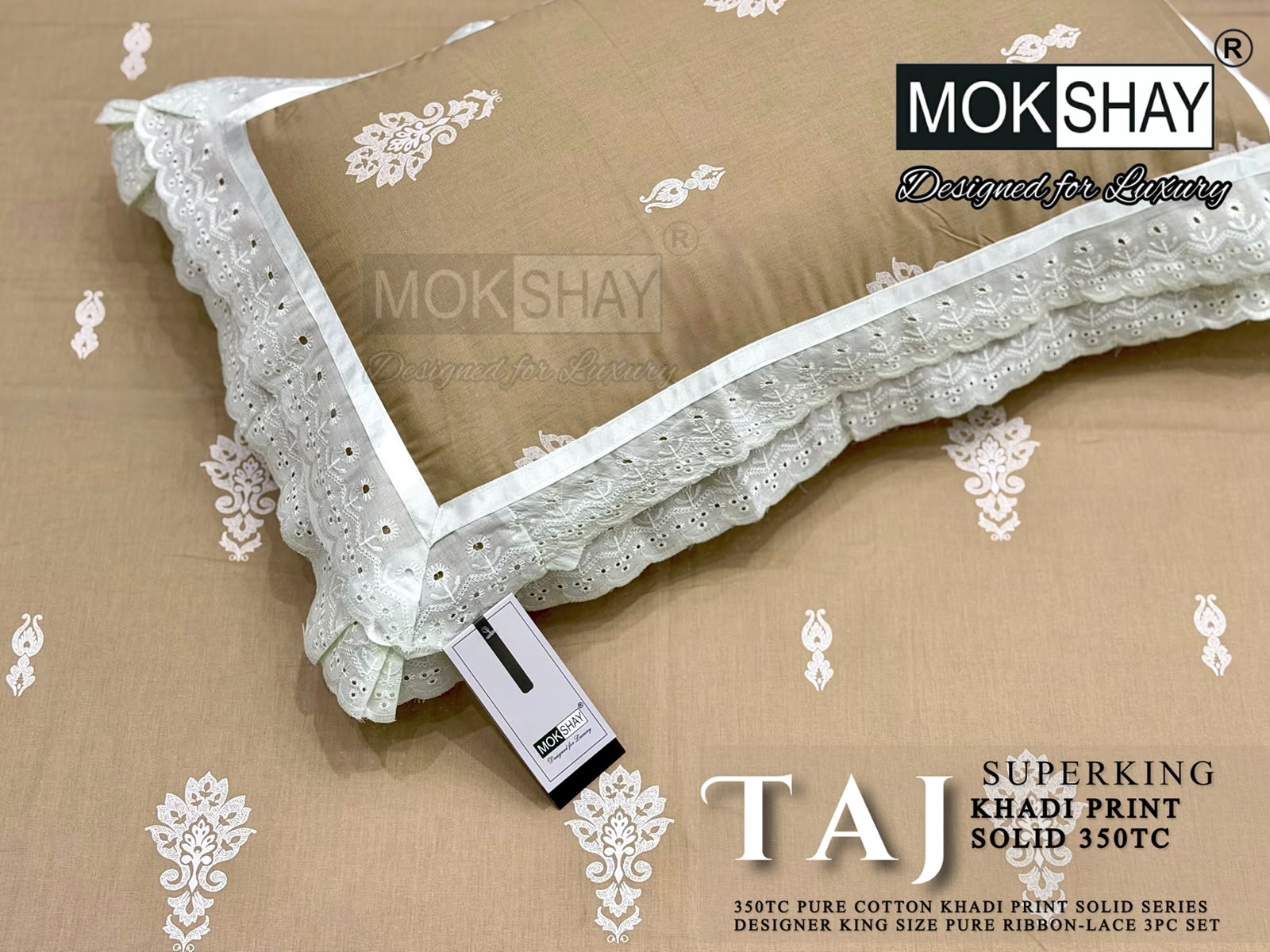 Taj Super King — the pillow covers, borders and packing shown close up.