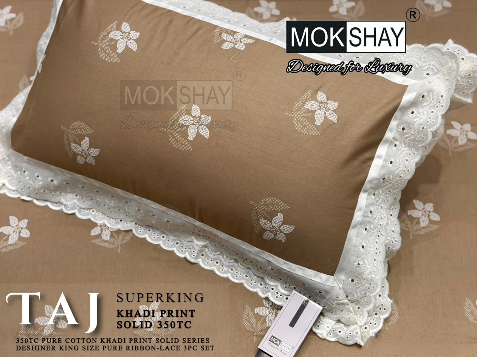 Taj Super King — the pillow covers, borders and packing shown close up.